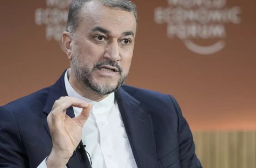 Qarşılıqlı hücumlardan sonra İranın xarici işlər naziri Pakistana gedir