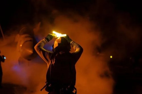 ABŞ və Böyük Britaniya Yəməndə husilərin 8 hədəfini vurub