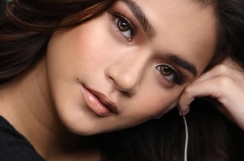 85 yaşlı varlı kişiyə ərə gedən 24 yaşlı qız: “Puluna yox, özünə aşiq olmuşam”- FOTOLAR