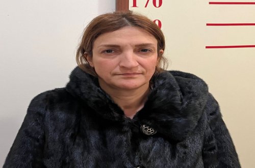 Sosial yardım və pensiya düzəldəcəyini deyib aldatmışdı - Saxlanıldı