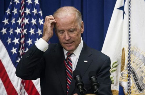 Bayden Trampı özünün professoru adlandırıb - VİDEO