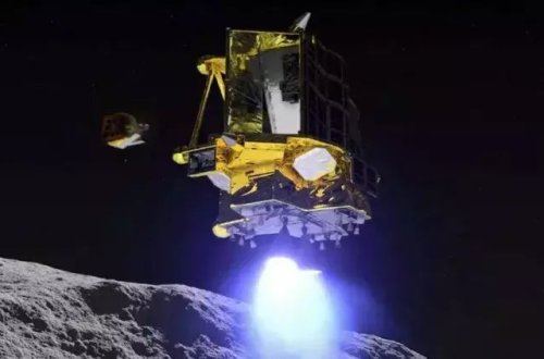 Aya enən Yapon kosmik gəmisi həyata qayıtdı