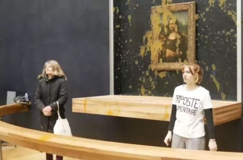 Dünyaca məşhur Mona Liza tablosuna şorba atıblar