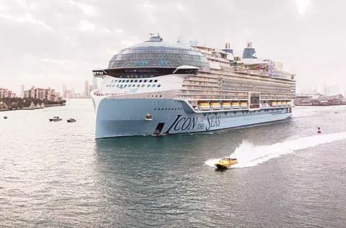 “Dənizlərin ikonu” ilk səyahətinə başlayıb