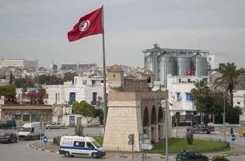 Tunisdə fövqəladə vəziyyət ilin sonuna qədər uzadılıb