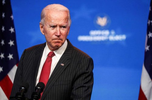 Bayden İranın neft zavodlarını vurmağa çağırıb