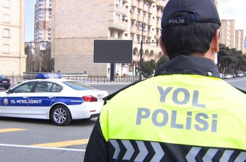 Tıxacda 15-ə yaxın maşını əzən sürücü belə tutuldu - ANBAAN VİDEO