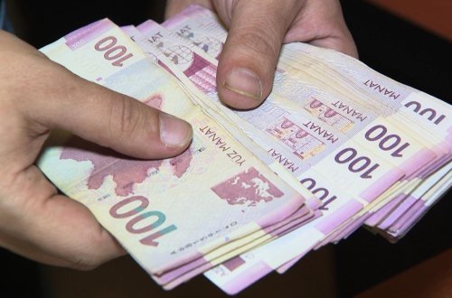 Bu qaydaları pozanları 1000 manat cərimə gözləyir