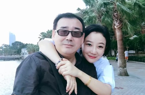 Çin avstraliyalı yazıçıya şərti ölüm hökmü verib