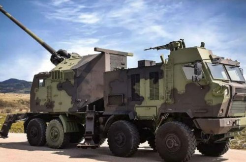 Azərbaycan Serbiyadan B52 özüyeriyən haubitsa alacaq - FOTO