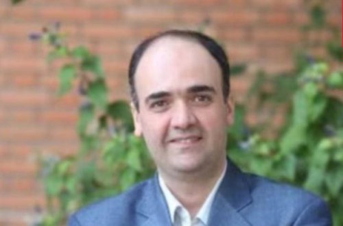 İranda etirazçı tələbələrə dəstək verən professor universitetdən qovulub - FOTO