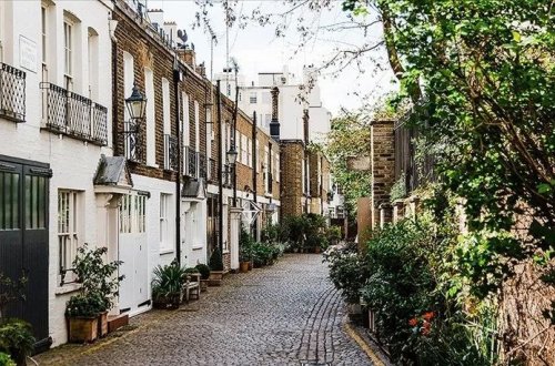 İngiltərədə ev qiymətləri yanvar ayında bir ilin ən böyük artımını göstərdi