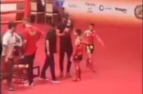 Məşqçi azyaşlı idmançısına ZORAKILIQ ETDİ - VİDEO