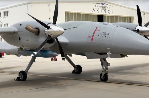 Azərbaycan Türkiyədən yeni “Akıncı” hücum PUA-ları alıb