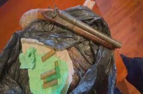 Ağsuda odlu silah-sursat gəzdirən və psixotrop maddələrin dövriyyəsi ilə məşğul olan şəxslər saxlanılıb