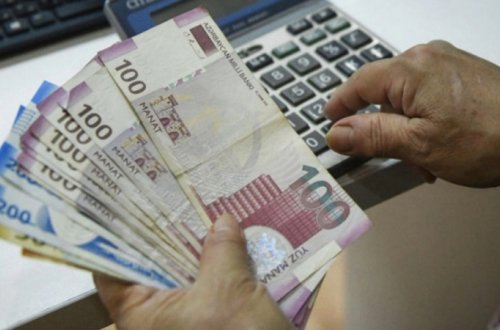 Azərbaycanda bu şəxslərin pensiya yaşı azaldıldı