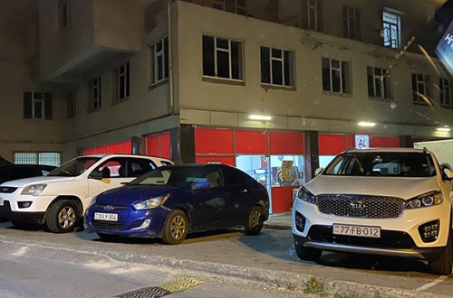 Anası məktəbdən gələndən sonra Əhməd marketin arxa hissəsindən baltanı götürərək... - ŞOK DETALLAR