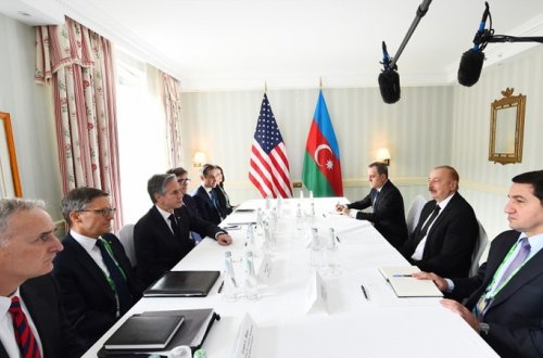 İlham Əliyev Münhendə Entoni Blinkenlə görüşdü (FOTO)