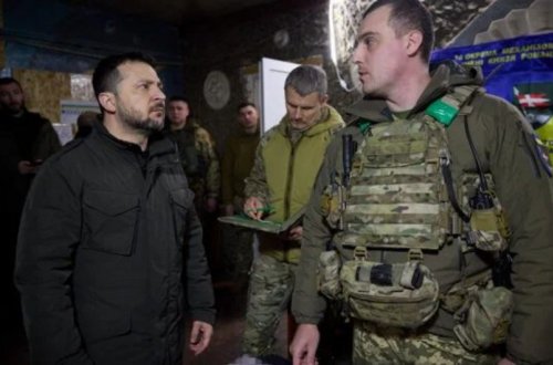 Volodimir Zelenski Kupyanskda cəbhə xəttinə gedib