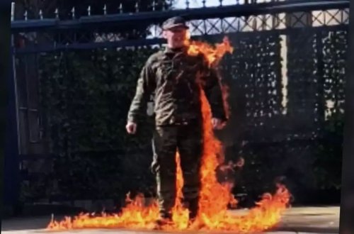 ABŞ-da özünü yandıran əsgər dünyasını dəyişib