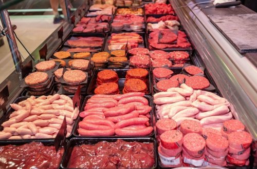 Kolbasalar haqqında dəhşətli faktlar üzə çıxdı - VİDEO