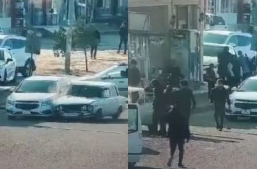 Sükan arxasında ürəyi tutdu, avtomobili dayanmış maşına çırpıldı - ANBAAN VİDEO