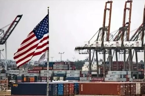 ABŞ-da mal ticarəti kəsiri artıb