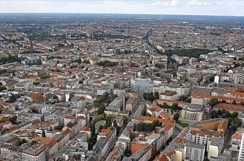 Almaniyada yaşayış binalarına icazələrin sayı kəskin azalıb