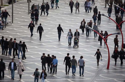 Azərbaycanda azyaşlılar arasında daha bir virus yayılıb - VİDEO