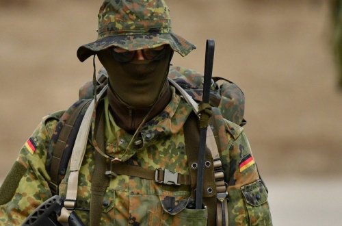 Almaniyada hərbçi 4 nəfəri öldürüb