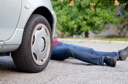 Bakıda 36 yaşlı kişini avtomobil vurub