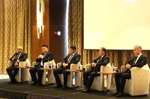 “Toxumçuluğun inkişaf perspektivləri – sahəyə yeni baxış” mövzusunda konfrans keçirilib