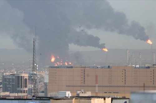 İranın cənubundakı neft emalı zavodunda partlayış baş verib