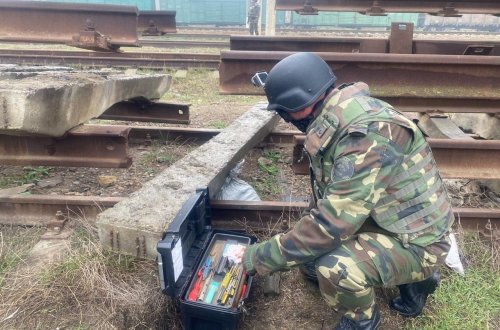 Xırdalanda sursat aşkarlandı - FOTO