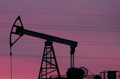 Azərbaycan nefti cüzi bahalaşıb