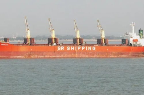 Hind okeanında yük gəmisi oğurlandı