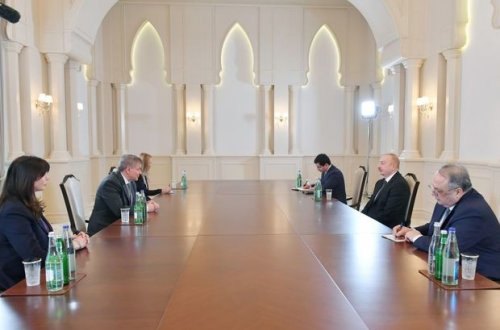 İlham Əliyev BMT Baş katibinin siyasət üzrə müavinini qəbul edib - FOTO