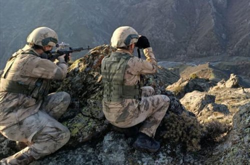 Türkiyə ordusu İraqın şimalında üç terrorçunu zərərsizləşdirib - FOTO