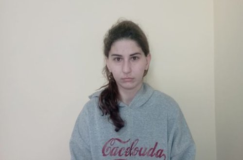 Ali təhsil müəssisələrində təhsil haqlarını ödənişsiz etdirəcəyini deyən qadın saxlanıldı