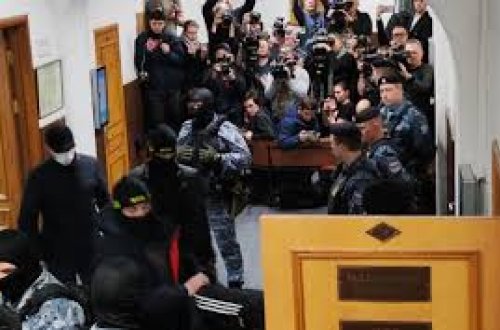 Rusiyada terror aktı törətməkdə şübhəli bilinənlər barəsində 2 ay müddətinə həbs qətimkan tədbiri seçilib