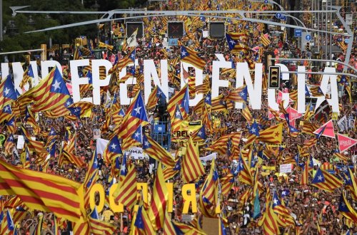 İspaniya Kataloniyada müstəqillik cəhdinin qarşısını almaq qərarına gəlib