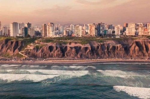 Peruda güclü zəlzələ olub