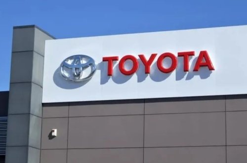 Toyota Motorun satışları azalıb