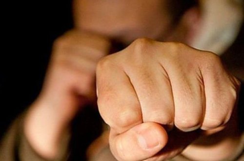 Hindistanda şok hadisə: Kişi yuxusunu pozduğu üçün müdirini öldürdü