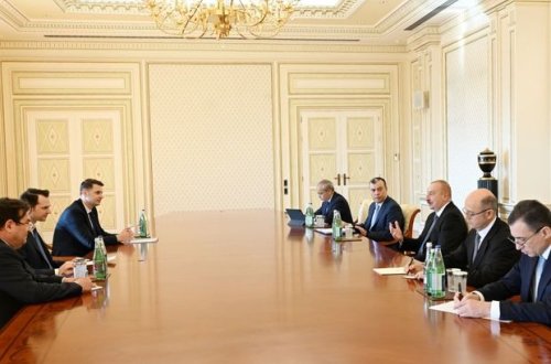 Azərbaycan Prezidenti İlham Əliyev Rumıniyanın energetika nazirini qəbul edib - FOTO