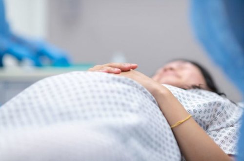 Gəncədə qeysəriyyə əməliyyatından sonra ölən qadınla bağlı RƏSMİ AÇIQLAMA