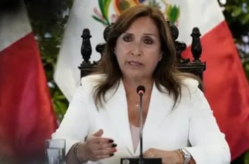 Peruda 6 nazir vəzifəsini tərk edib