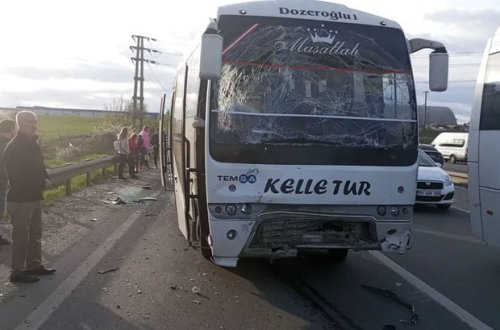 Türkiyədə iki avtobus toqquşub: Hərbçilər yaralanıblar