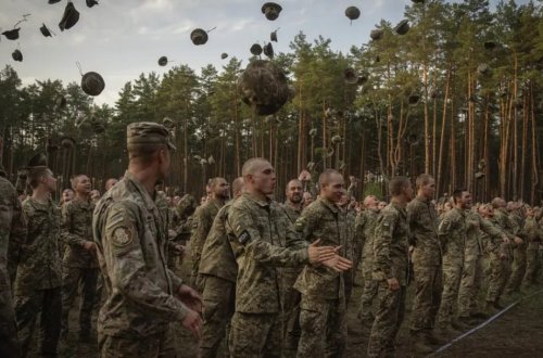 Ukrayna müharibəyə çağırış yaşını aşağı salacaq