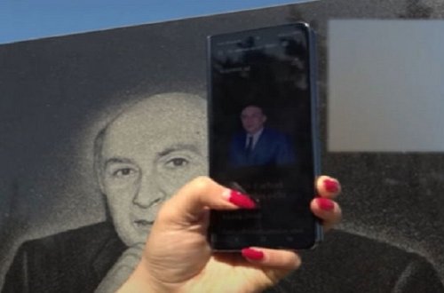 Mərdəkanda məzarlara QR kod qoyuldu (VİDEO)